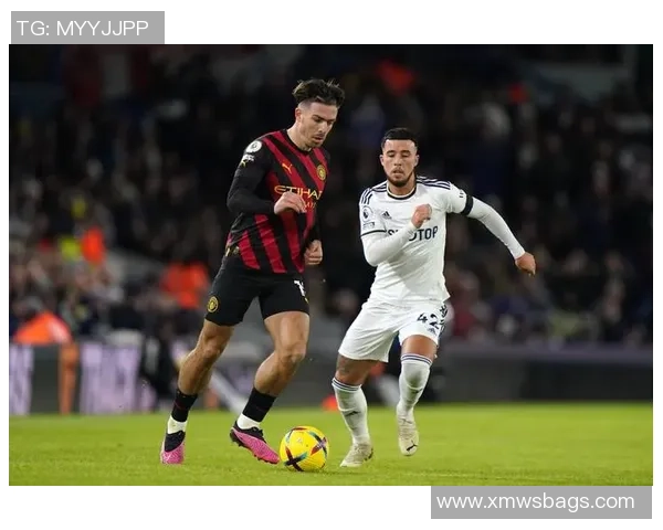 足球星人仔挂件格拉利什限量版发售引热潮球迷纷纷抢购收藏